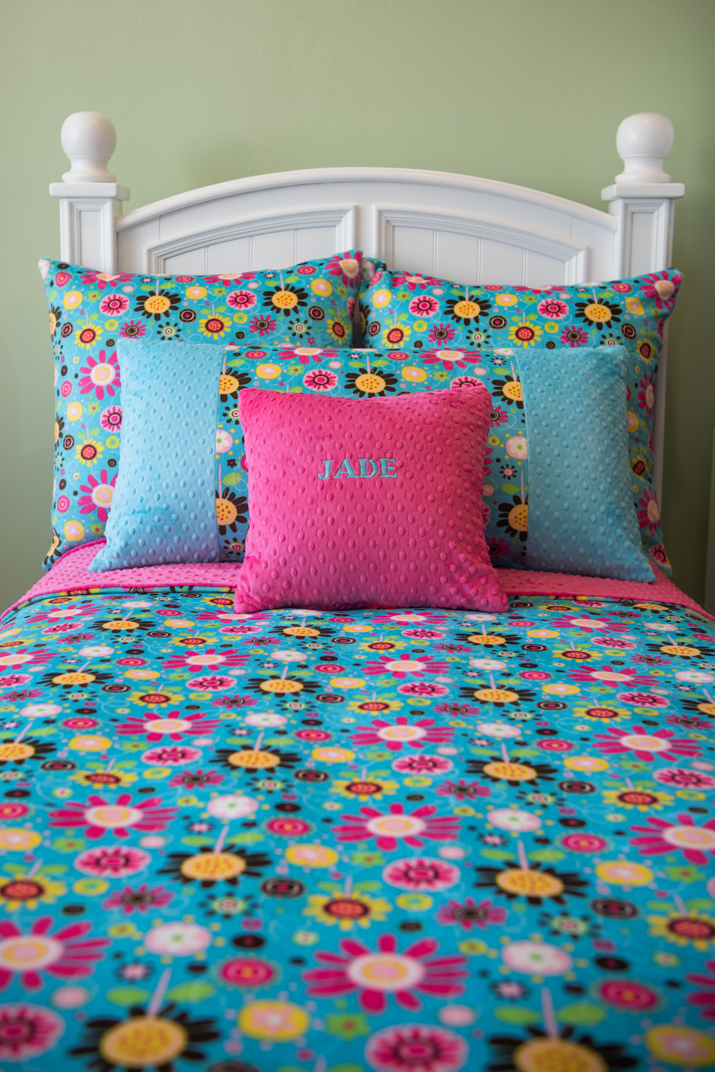 Bed Sheets Set with 2 Pillowcases - Sexy Flower Print Bed Sheet